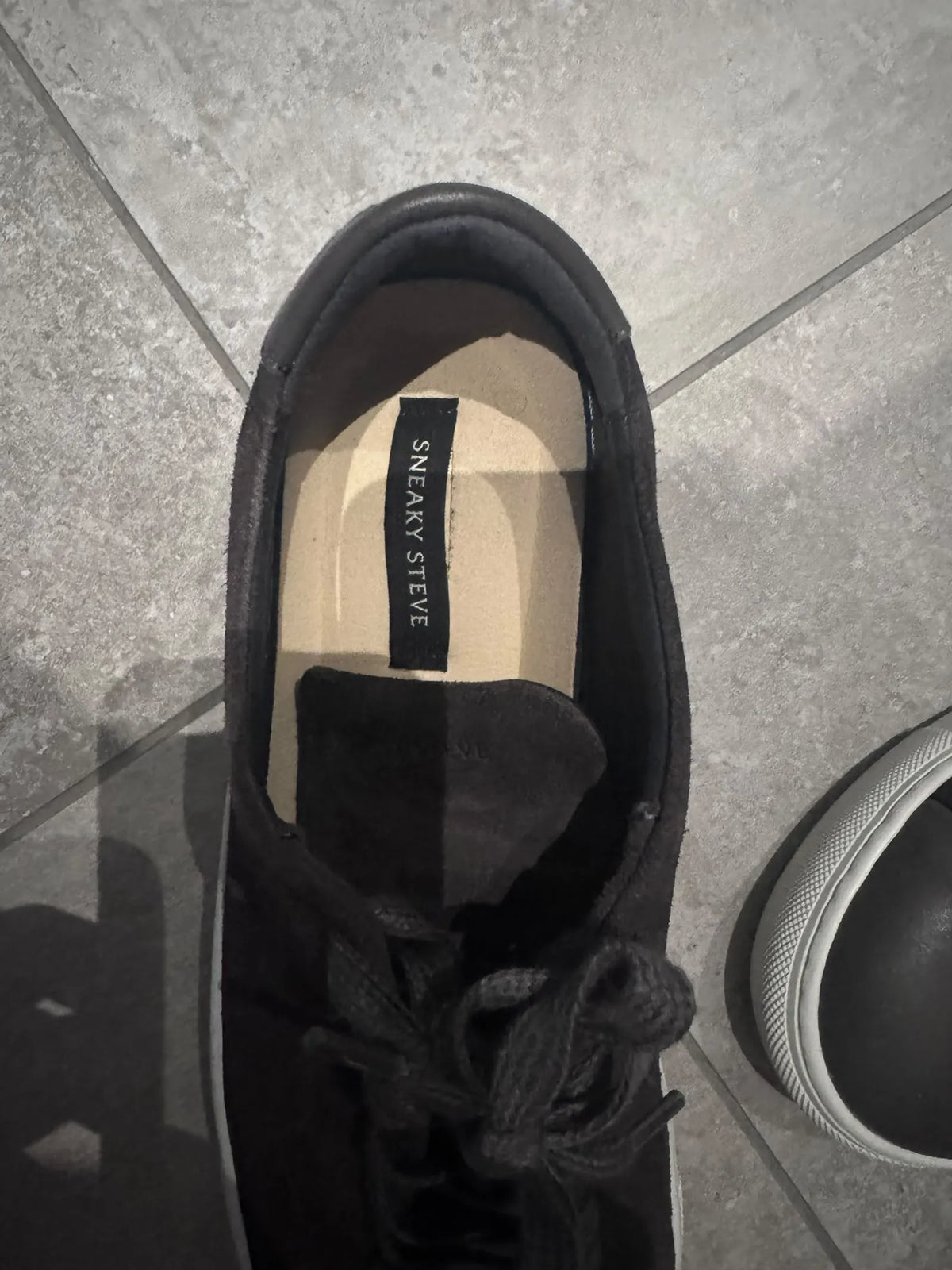 Sneaky Steve-sneakers
