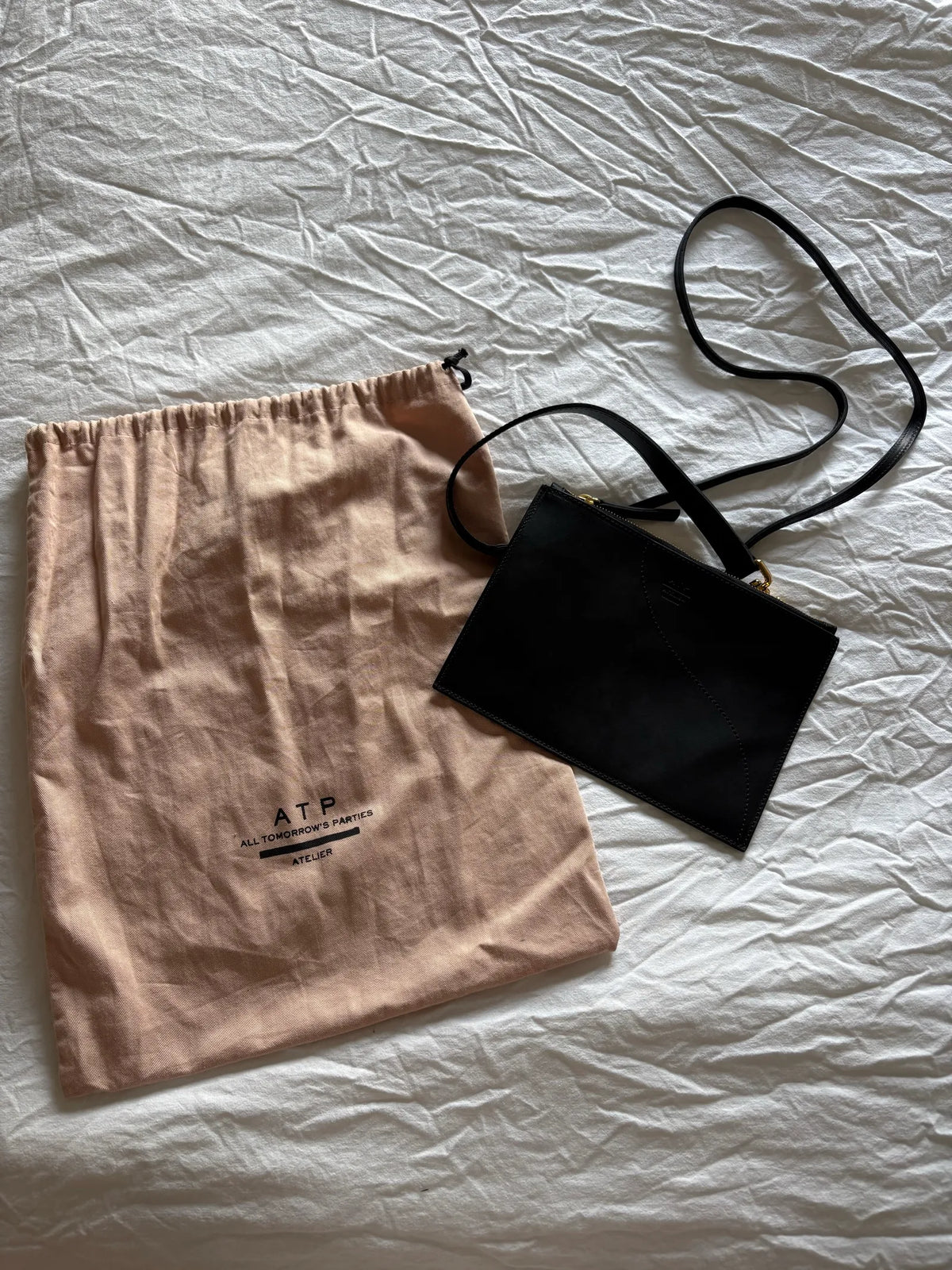 ATP Atelier Lucca Black Shoulder bag