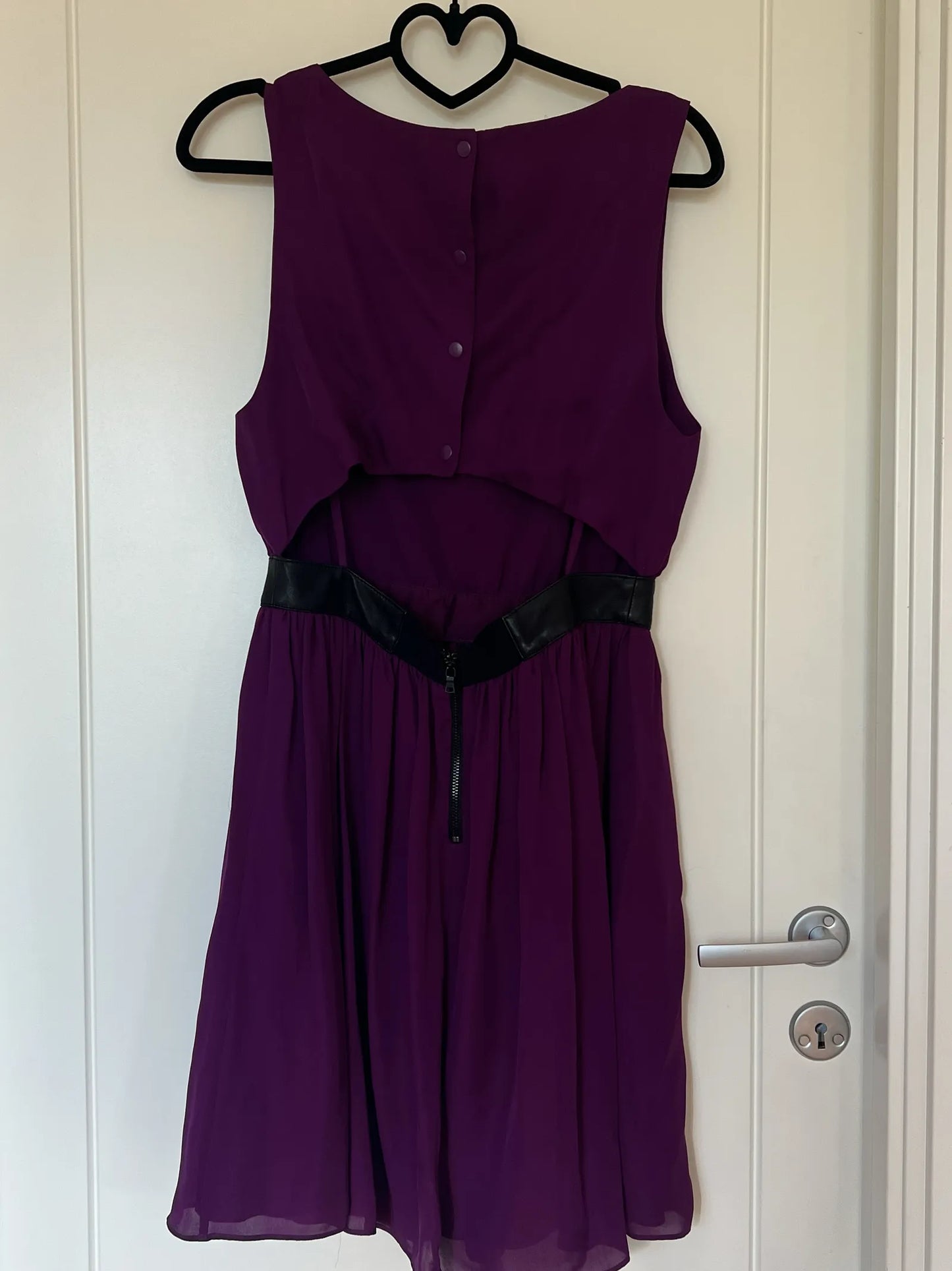 Alice & Olivia-sidenklänning NWOT
