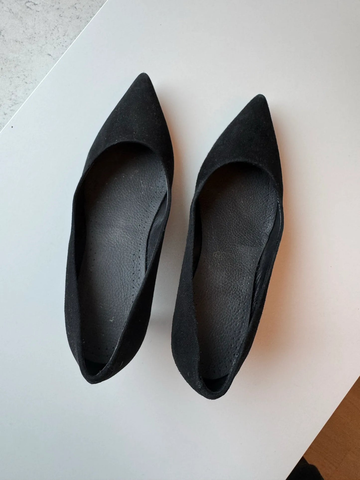 Apair Heels