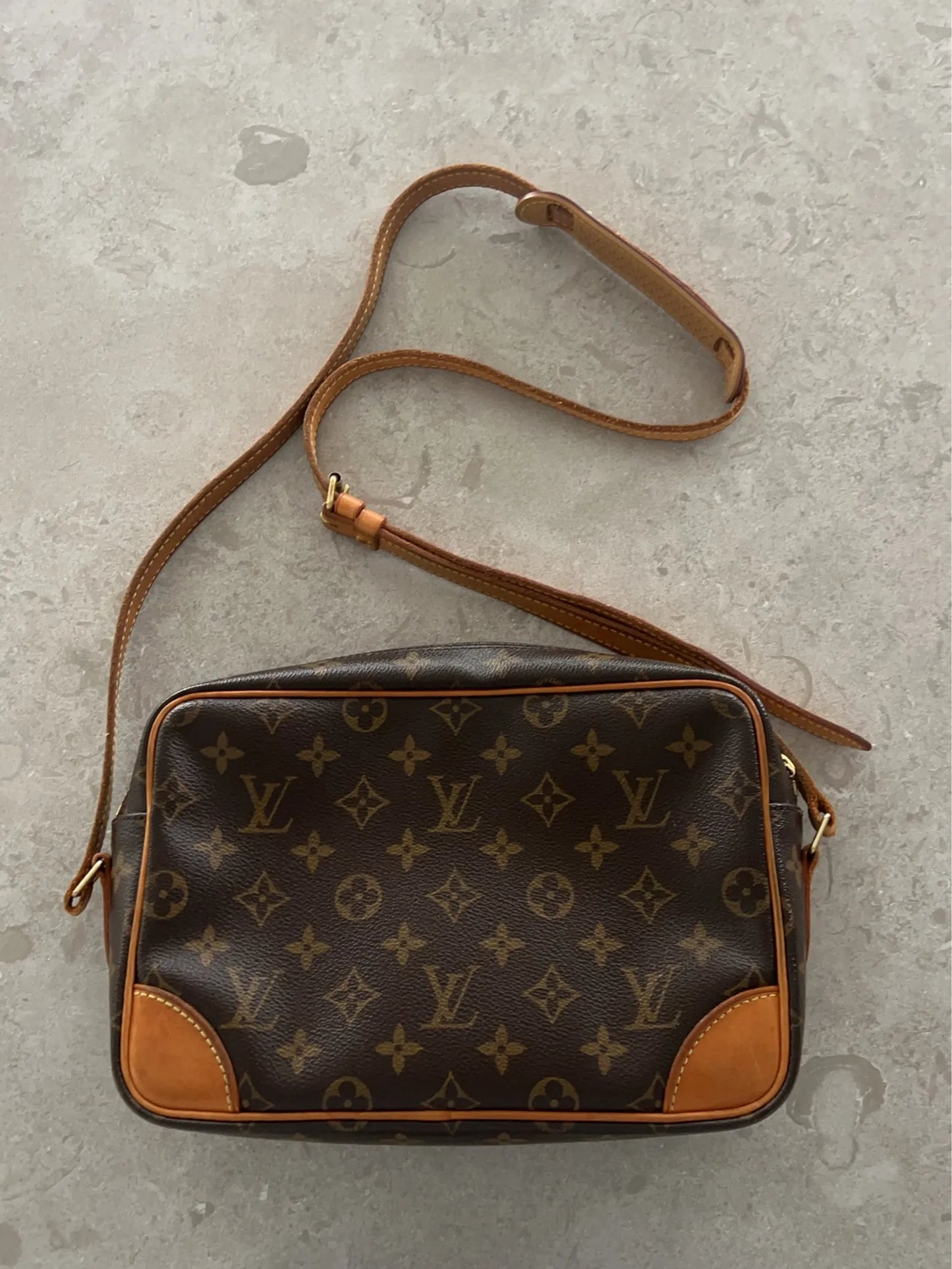 Louis Vuitton Trocadero Shoulder bag