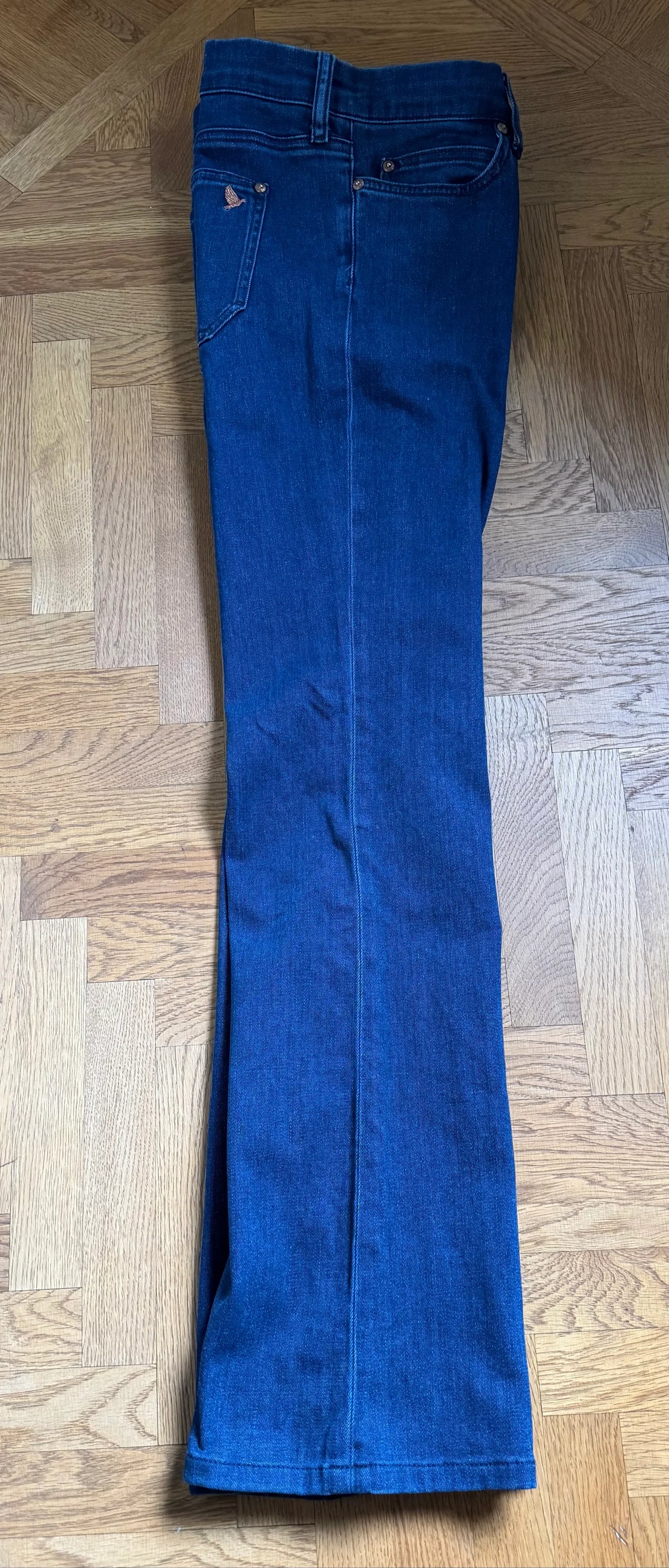 M.I.H Jeans The London Jean. Mid Rise, Subtle Bootcut. Jeans
