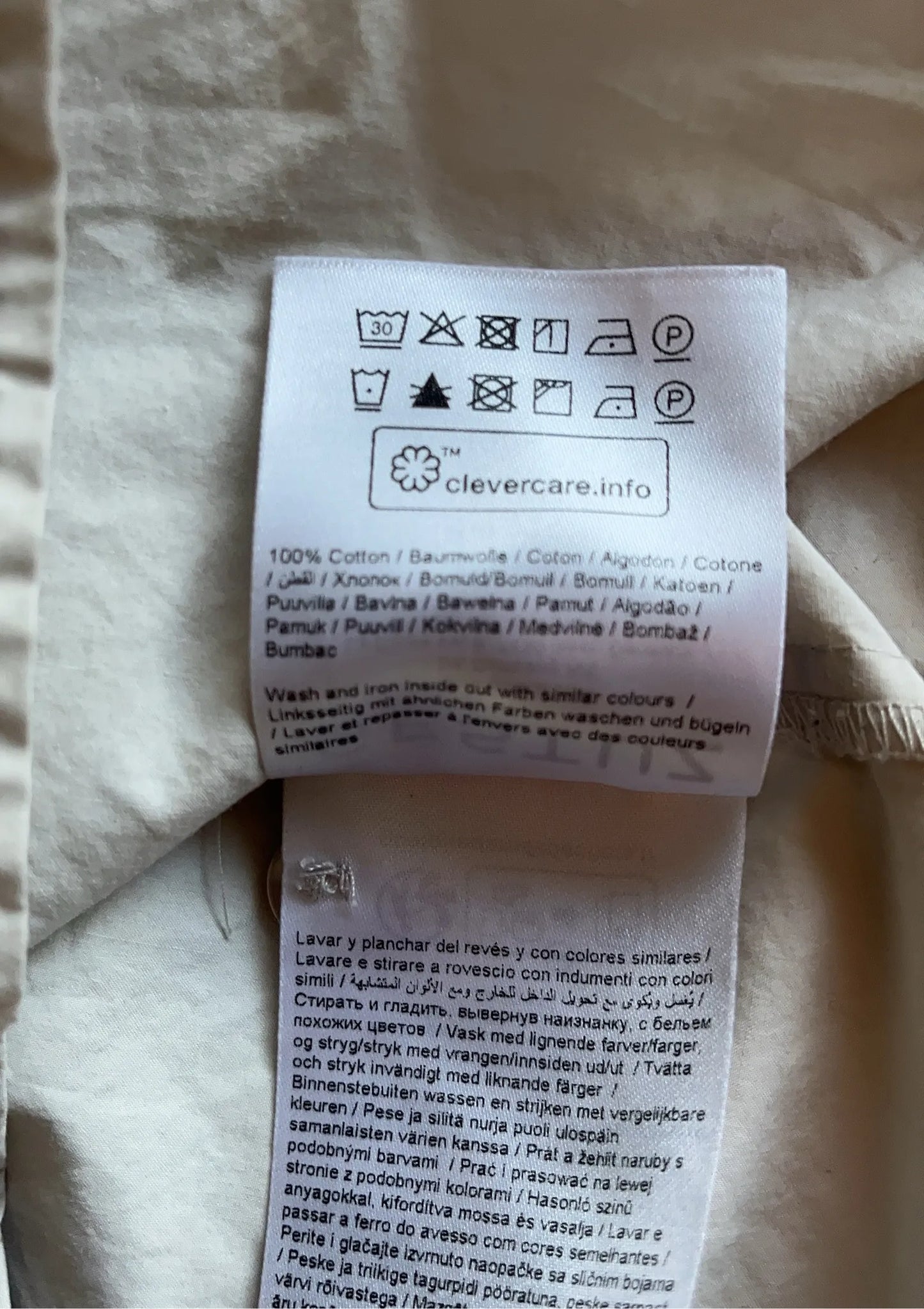 Gestuz-skjorta