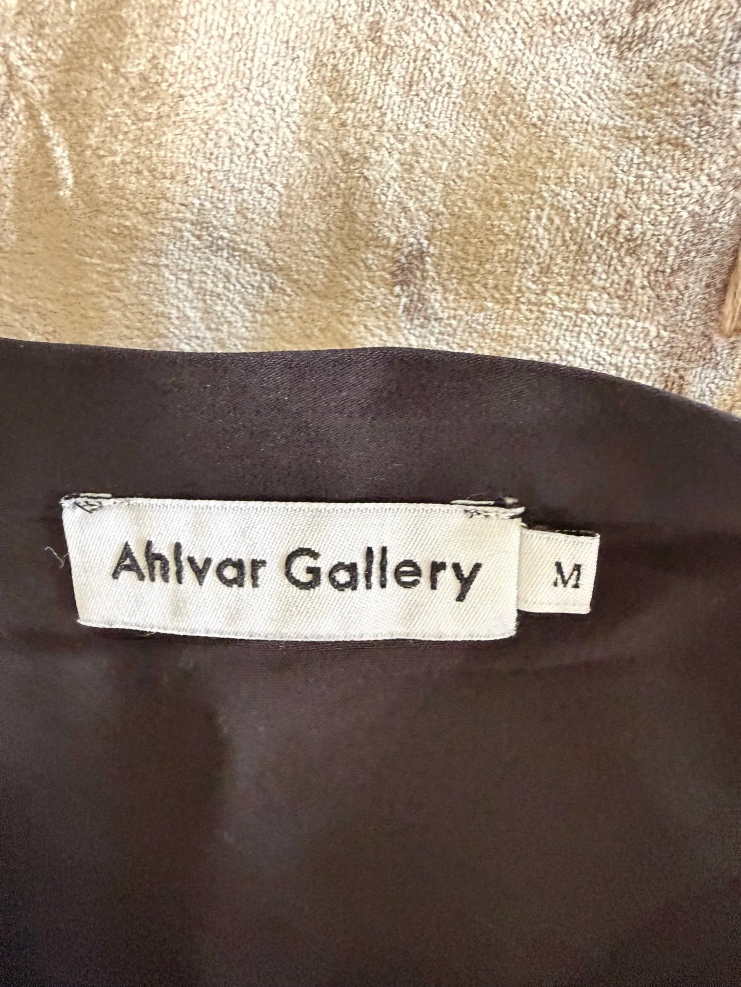 Ahlvar Gallery Skirt