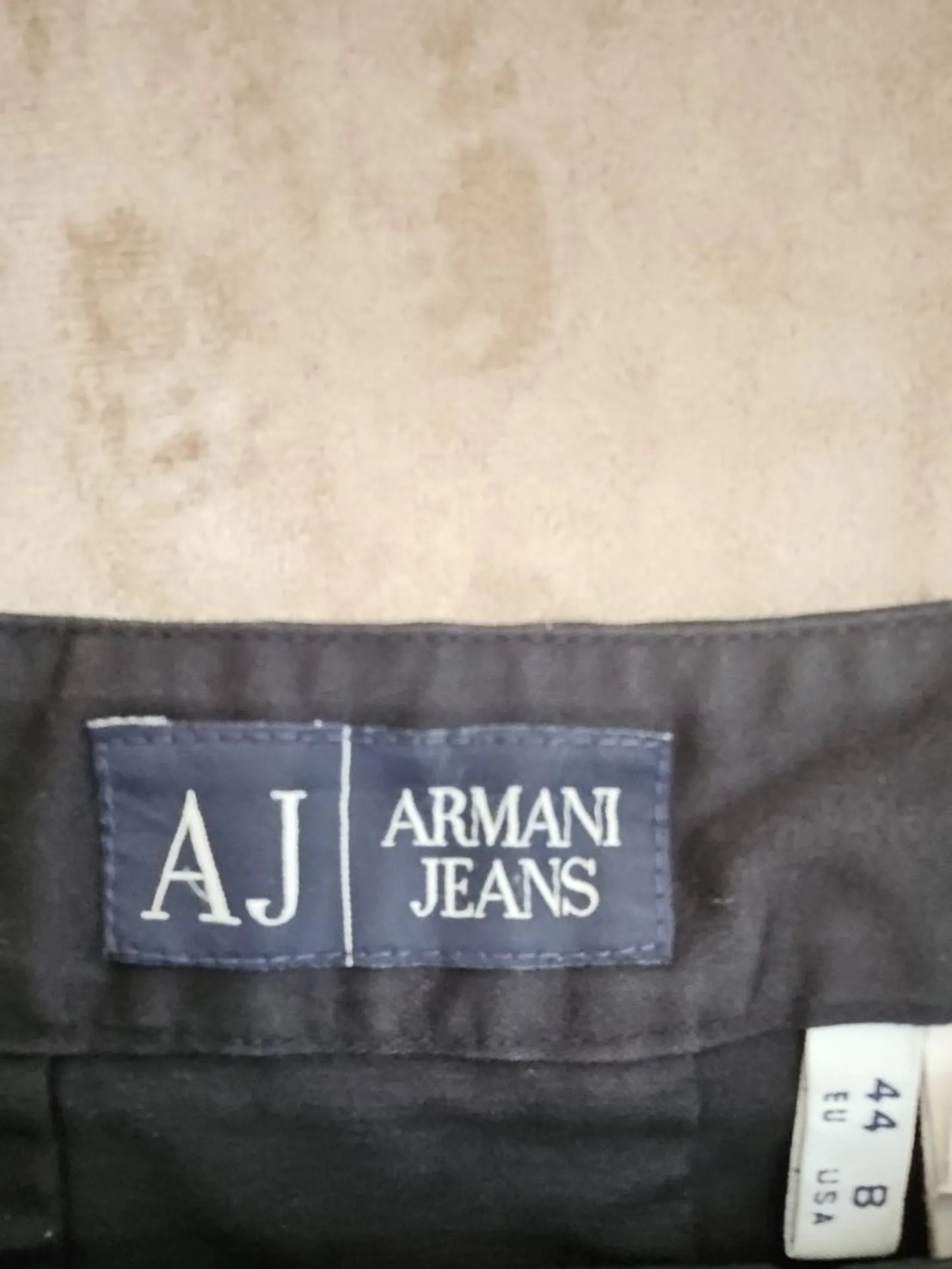 Armani-kjol
