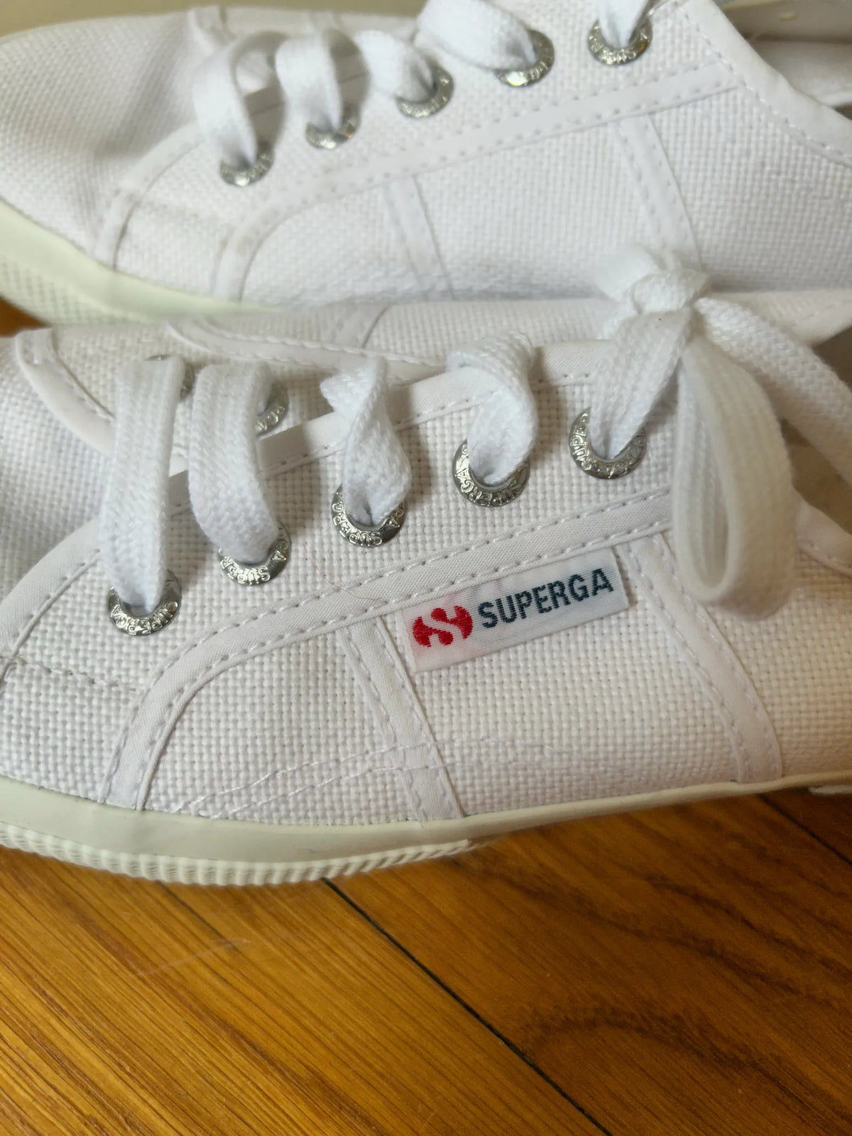 Superga-sneakers NWT
