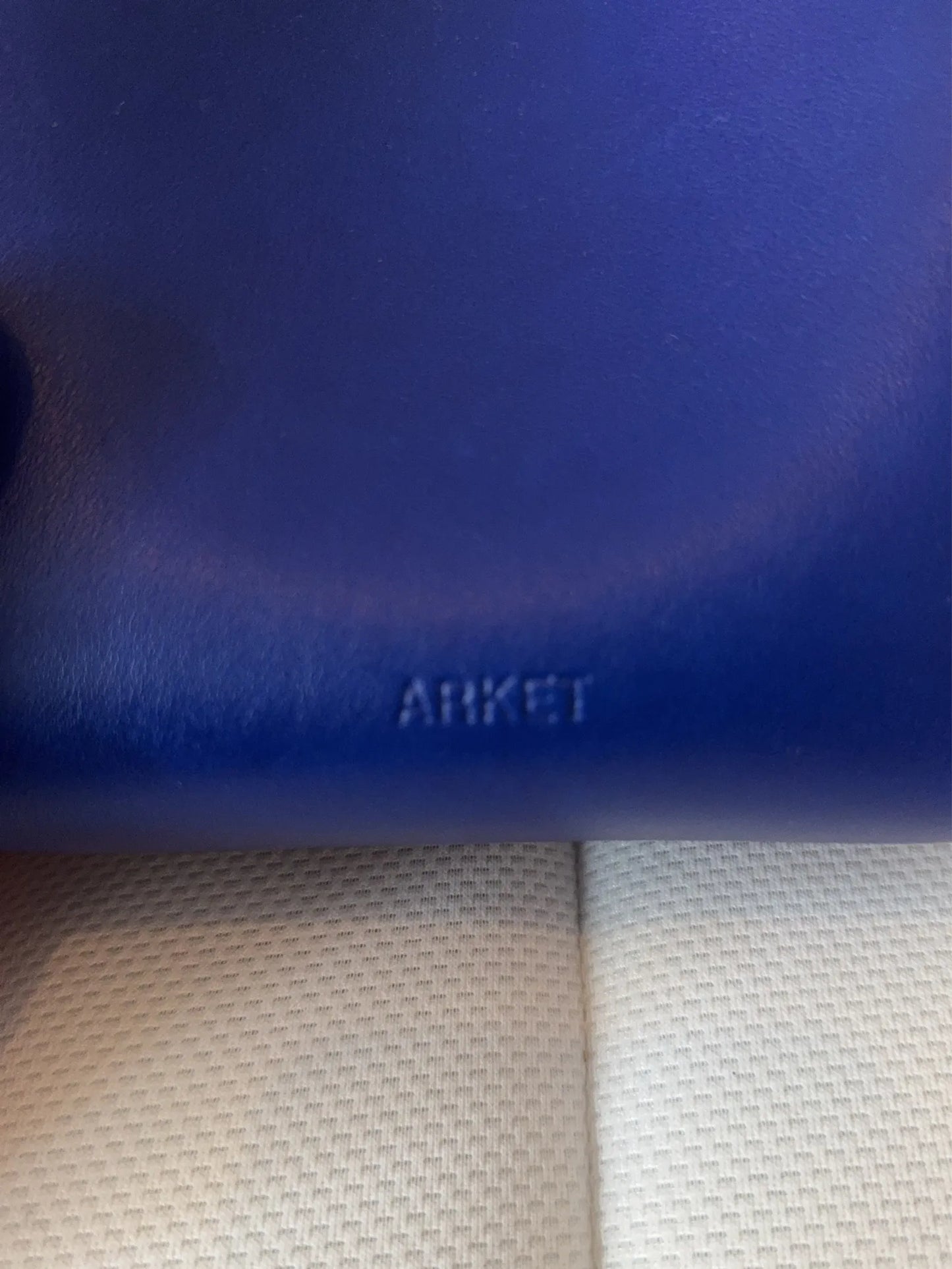 Arket-skinnhandväska NWOT