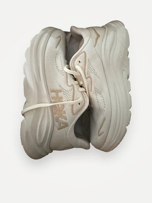 HOKA W Clifton Sneakers